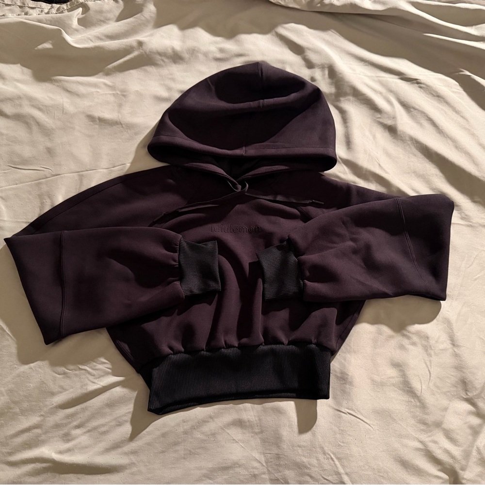 lululemon Smooth Spacer Cropped Hoodie